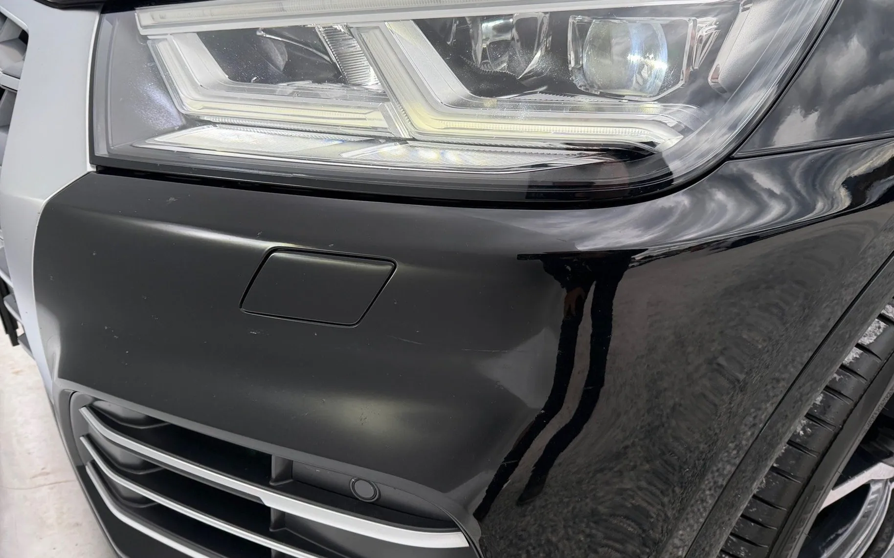 Notranja slika - Audi Q5 - Quattro 40 TDI S-Line S tronic-LED-PDC-Kamera-Na.. - 12
