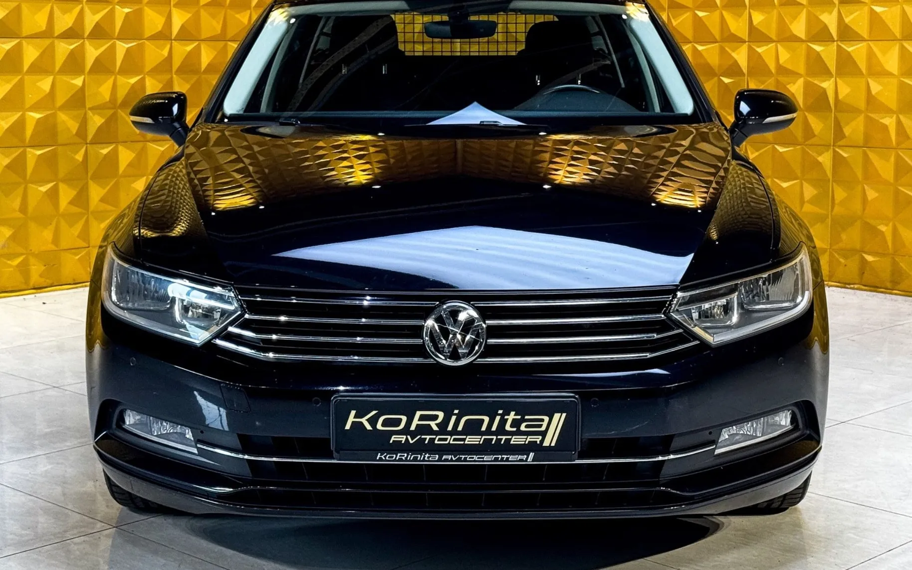 Zunanja slika - Volkswagen Passat Variant - 2.0 TDI AUT. NAVI-RADAR TEMP-BREZ POLOGA - 4
