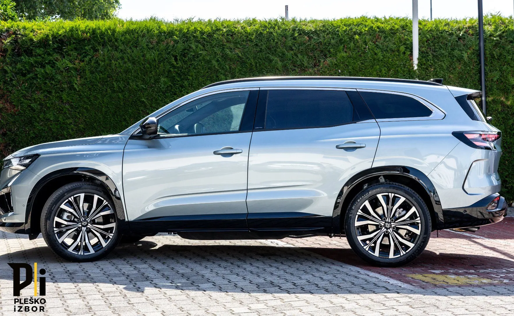 Zunanja slika - Renault Espace - E-Tech 200 Full hybrid iconic Avt. - 16
