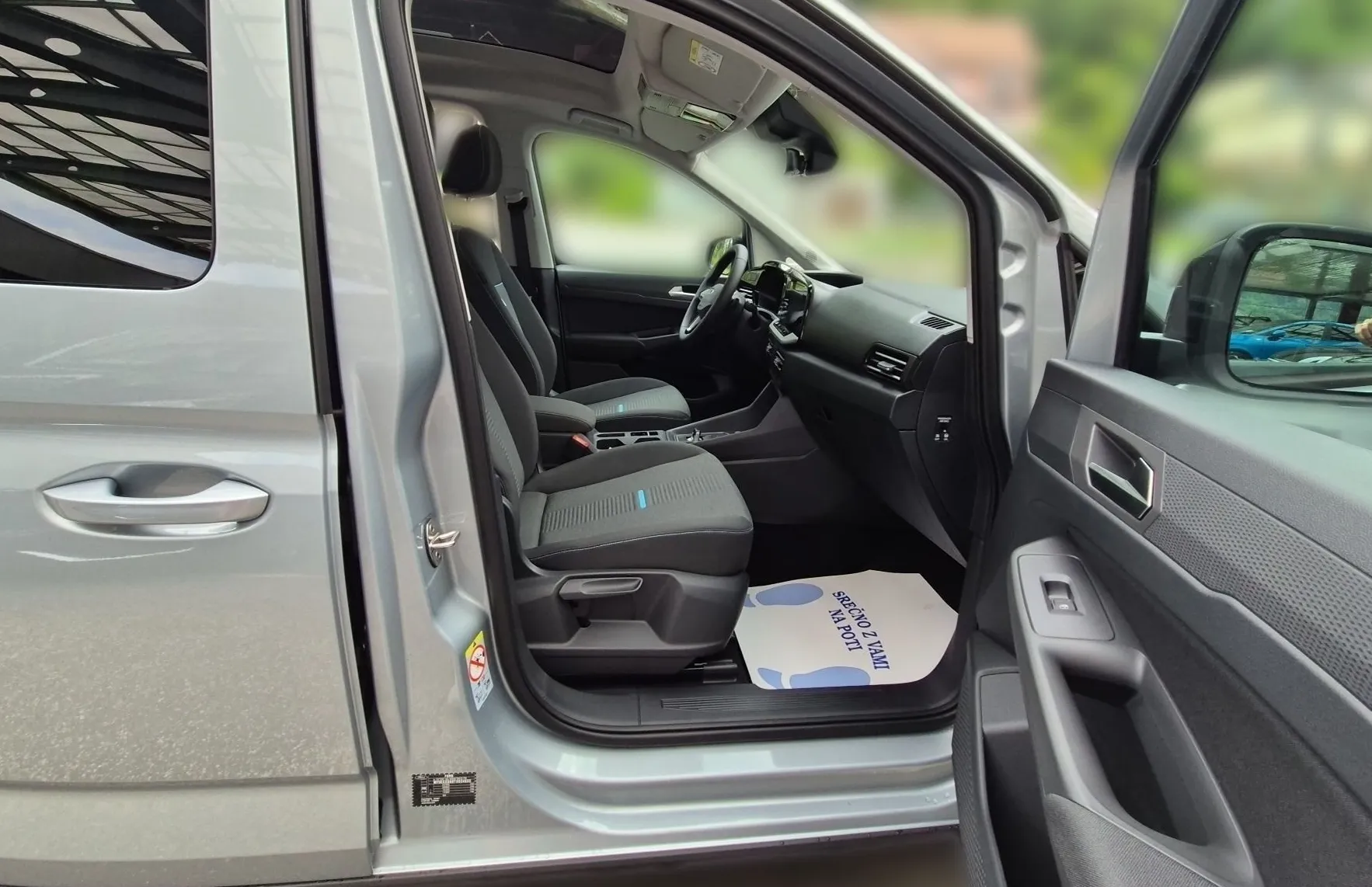 Zunanja slika - Ford Tourneo Connect - ACTIVE 2.0 TDCi EcoBlue 122PS A7 L2 FWD-NA ZALOGI - 15