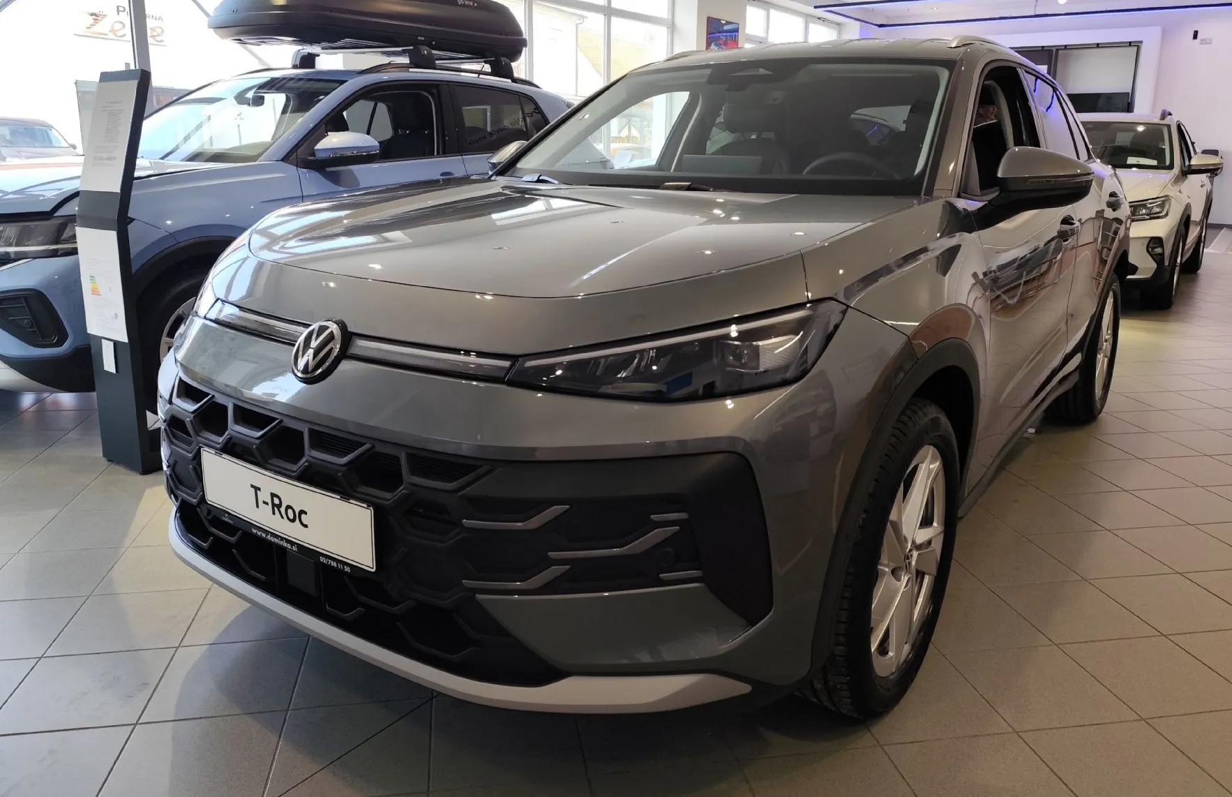 Zunanja slika - Volkswagen T-Roc - 1.5 eTSI Style DSG 85  115 - 5