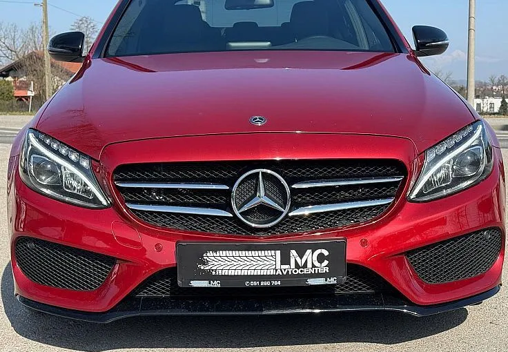 Zunanja slika - Mercedes-Benz C-Razred - 220d °AMG-LINE° °FULL LED° °18-COL° °KAMERA° - 2