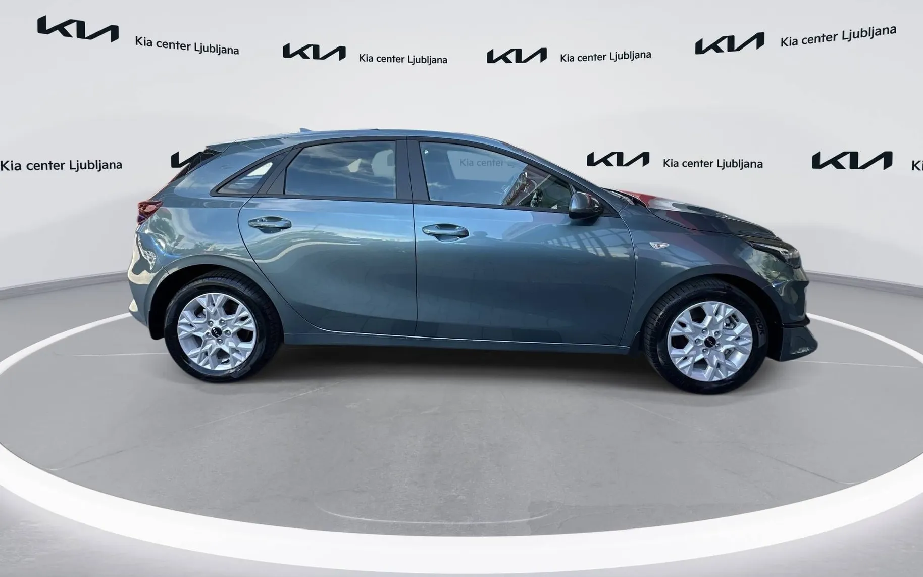 Zunanja slika - KIA Ceed - 1.0 T-GDi EX Champion + ISG. M T - 3