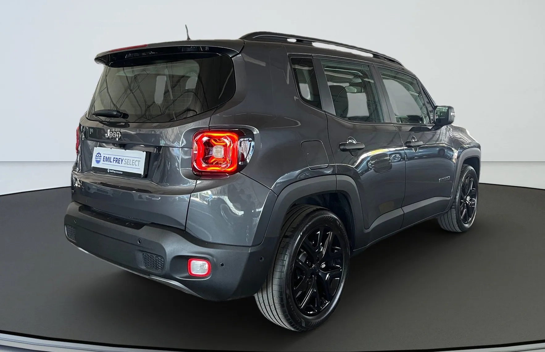 Zunanja slika - Jeep Renegade - 1.5 T4 e-Hybrid Summit DCT - 3