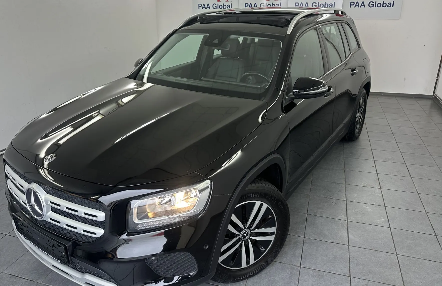 Zunanja slika - Mercedes-Benz GLB-Razred - GLB 200 d 4MATIC Avt.NEMŠKI.KAMERA.PANORAMA.NAVI - 1