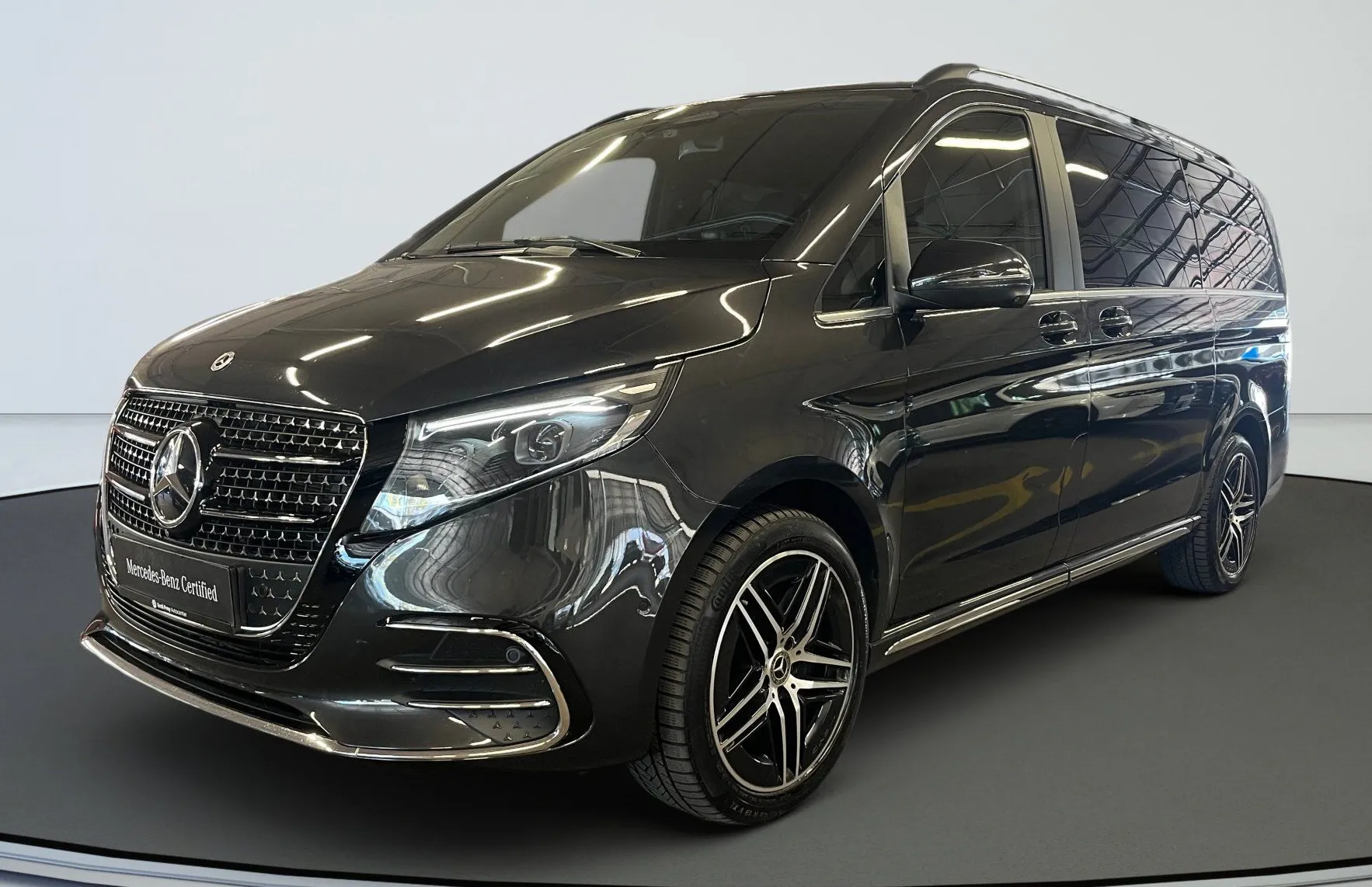 Zunanja slika - Mercedes-Benz V-Razred - V 300 d 4MATIC AMG Line dolgi Avt. - 1