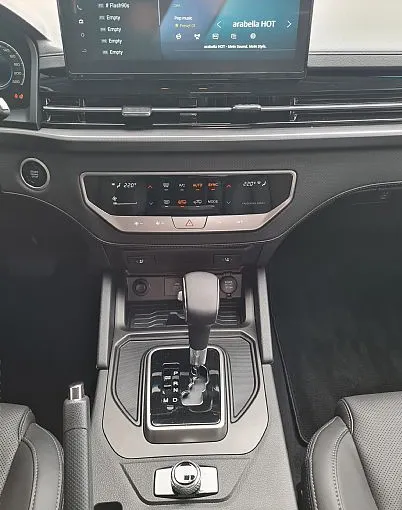 Zunanja slika - SsangYong Musso - Sports Grand 2.2 XDi ULTIMATE 4WD MY2024 - 8