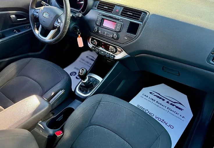 Zunanja slika - KIA Rio - 1.4 CRDi EX Urban - 9
