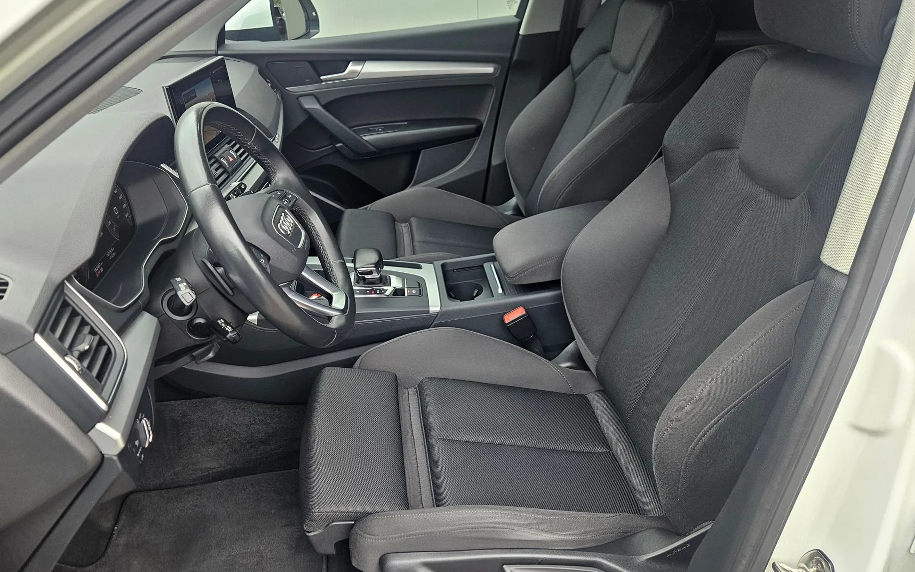 Zunanja slika - Audi Q5 - 2.0 TDI Q AUT. - 9
