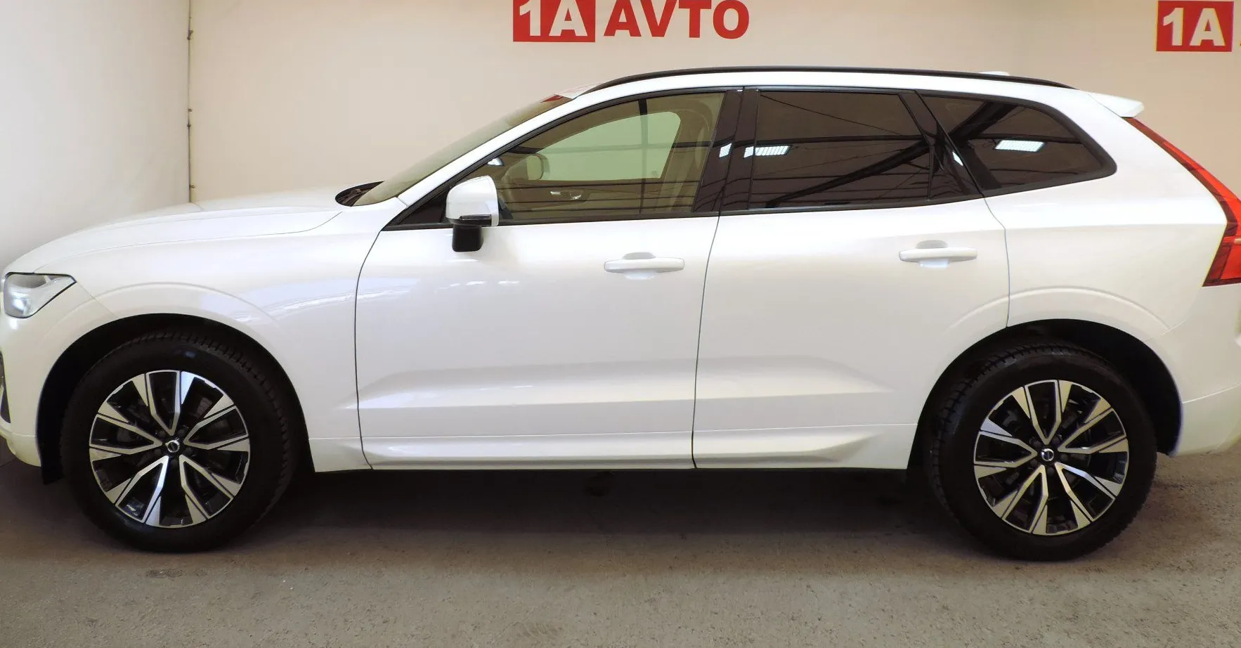 Zunanja slika - Volvo XC60 - B4D AWD  Avt. LED-VIRTUA - 8