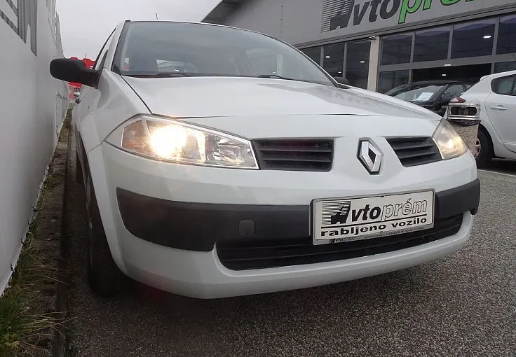 Zunanja slika - Renault Mégane - Megane 1.4 16V NA POLOŽNICE - FINANCIRANJE BREZ POLOGA - 2