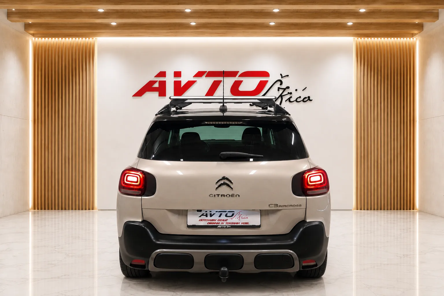Notranja slika - Citroën C3 Aircross - 1.2 -LED-KAMERA-NAVI-TEMPOMAT-SERVISNA KNJ-KLJUKA - 8