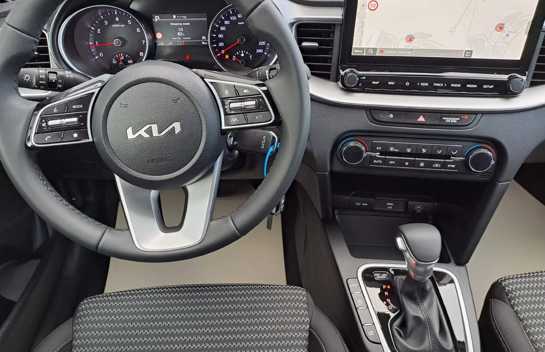 Zunanja slika - KIA XCeed - 1.6 T-GDi EX SMART ISG.7DCT 110.3 kW - 8