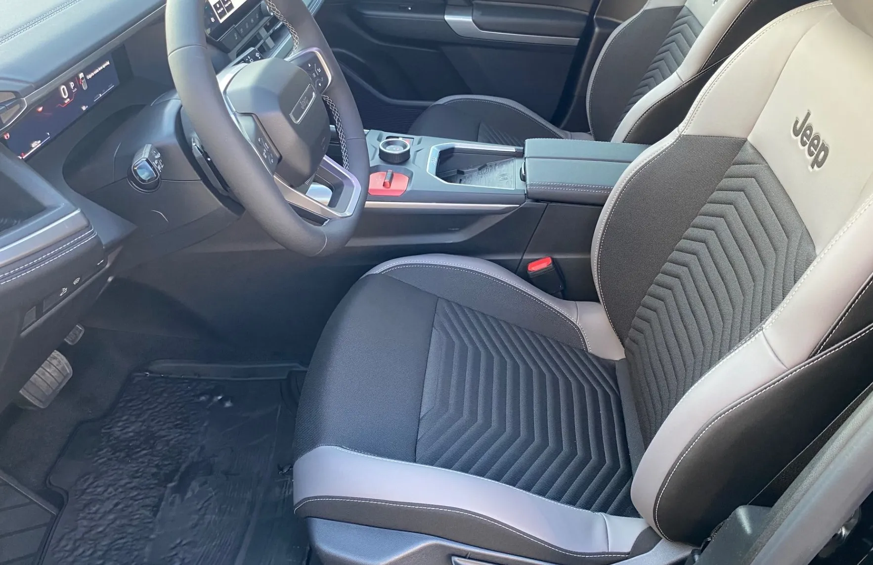 Zunanja slika - Jeep Compass - 1.2 e-Hybrid DCT6 145 First Edition - 4