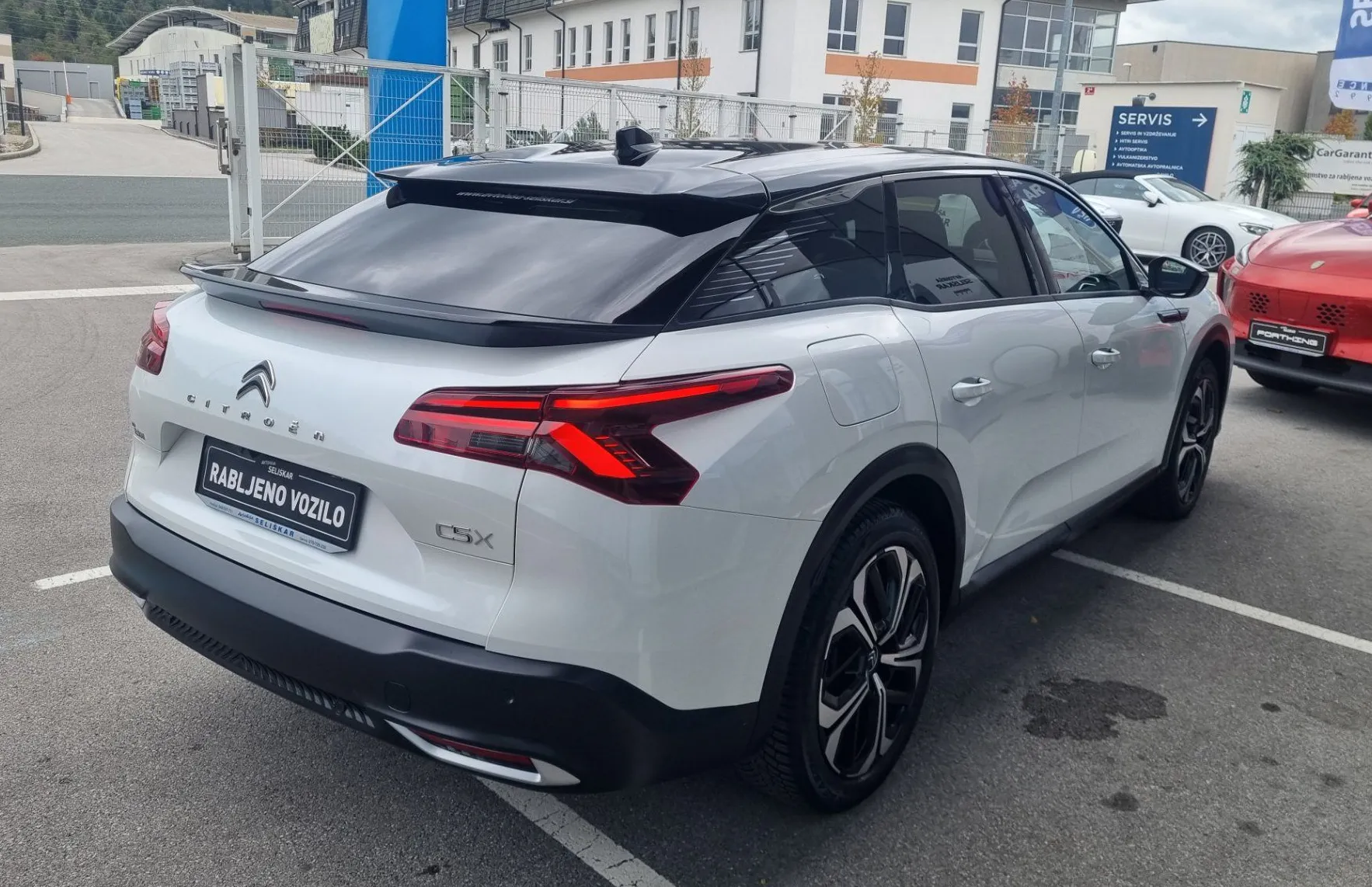 Zunanja slika - Citroën C5 X - 1.6 PHEV SHINE PACK - POTRJENA SERVISNA - ODLIČEN - 8