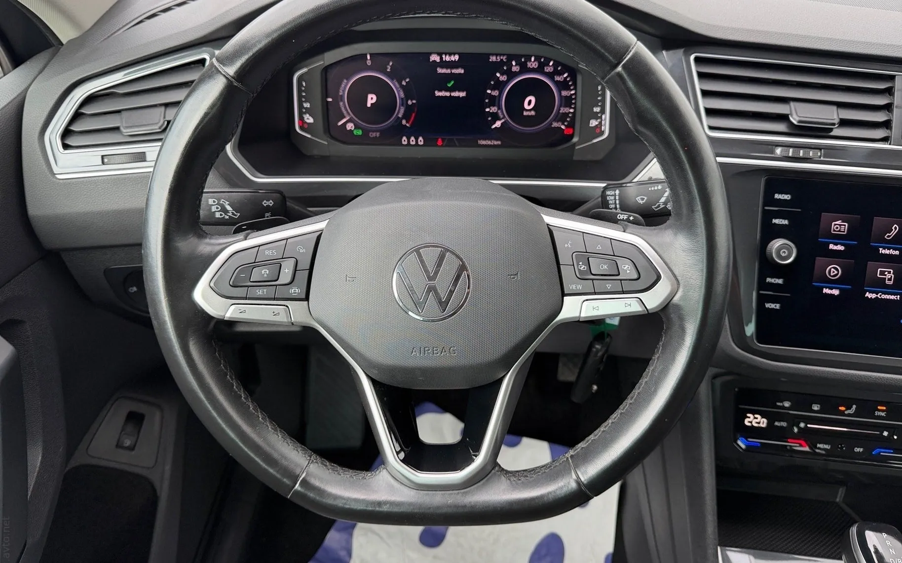 Notranja slika - Volkswagen Tiguan - 1.4 TSI eHybrid Life DSG-LED-ACC-Mrtvi kot-Virtual - 8