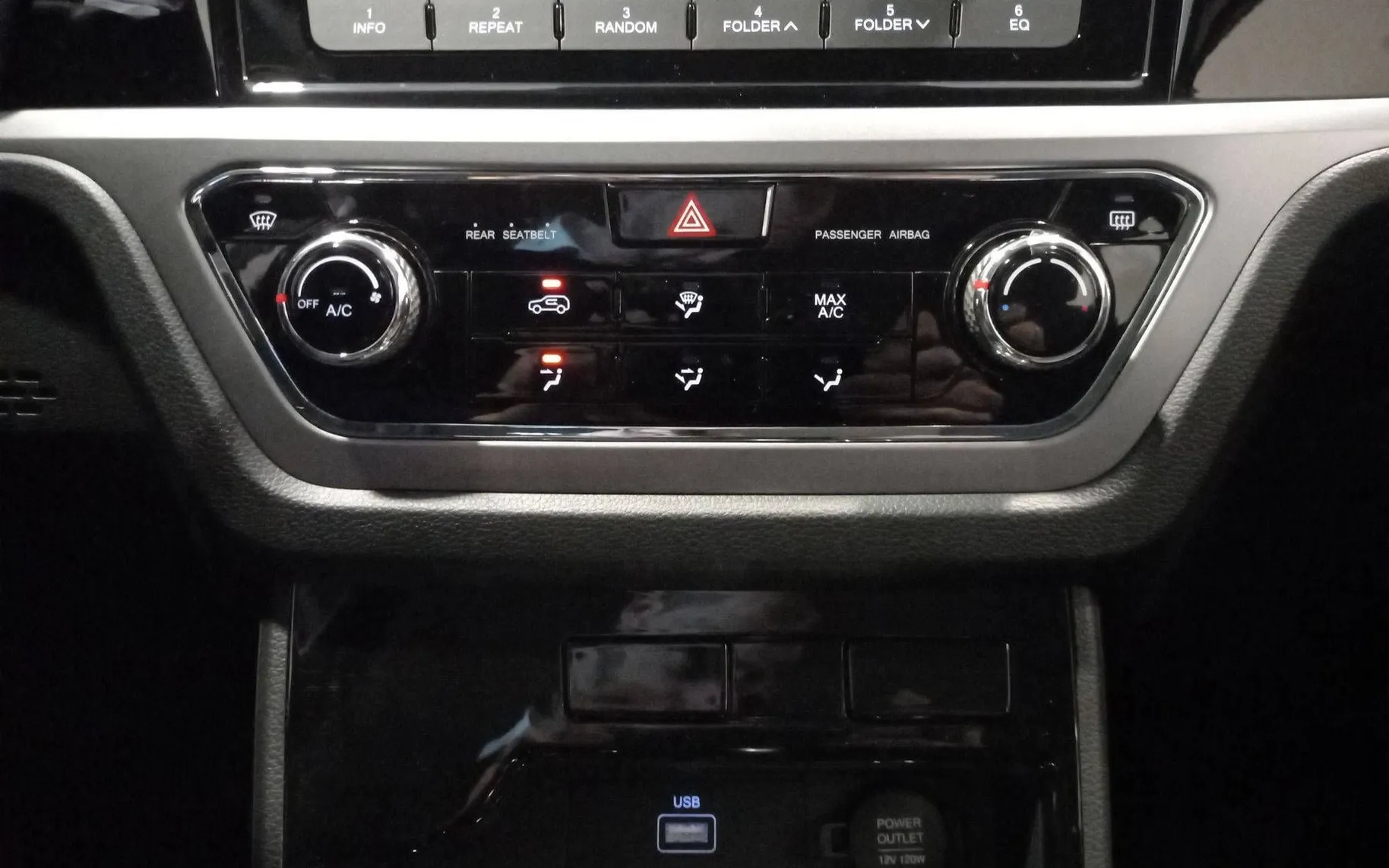 Notranja slika - SsangYong Korando - 1.5 T-GDi FRESH MT6... - 17