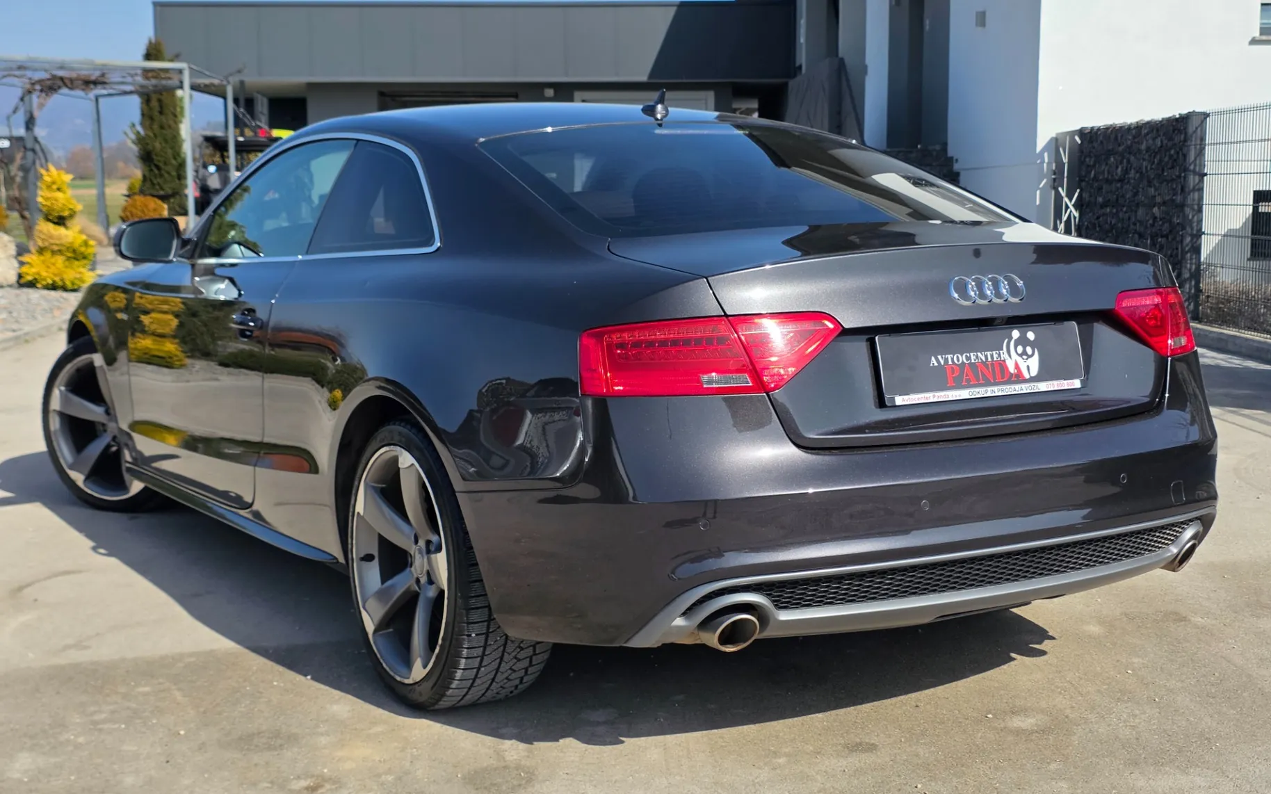 Zunanja slika - Audi A5 - Coupé quattro 3,0 TDI S-tronic - 2