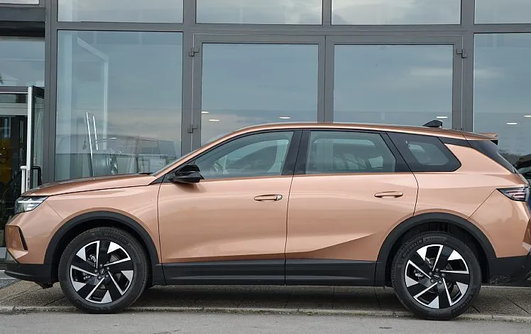 Zunanja slika - Opel Grandland - 1.2 MHEV 100KW TURBO GS DCT - 4