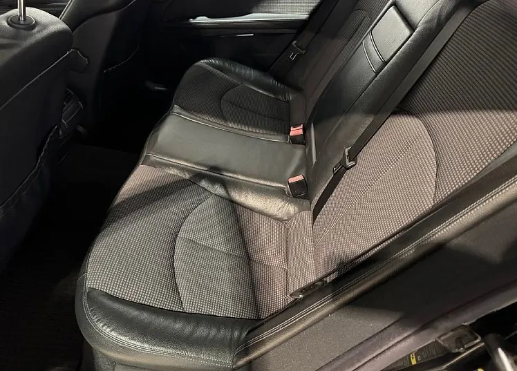 Zunanja slika - Mercedes-Benz E-Razred - E 220 CDI AVANTGARDE - 10