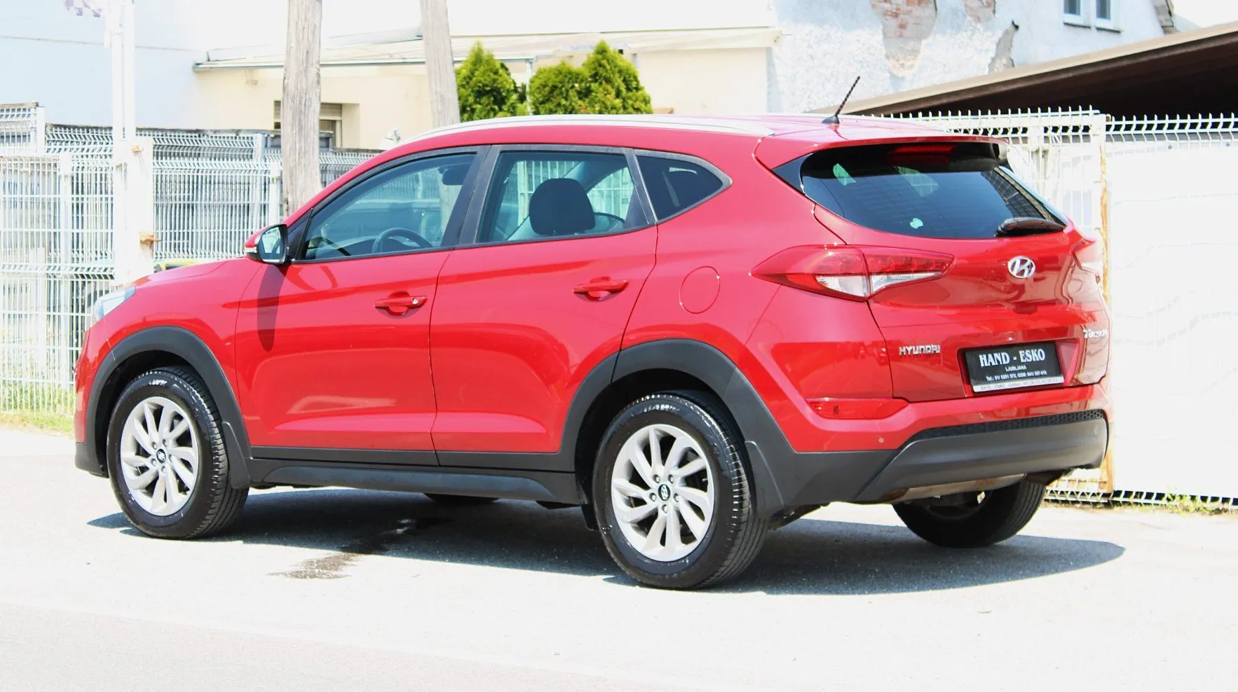 Zunanja slika - Hyundai Tucson - 1.7 CRDi Style DCT ALU PDC GRETJE SEDEŽEV - 10