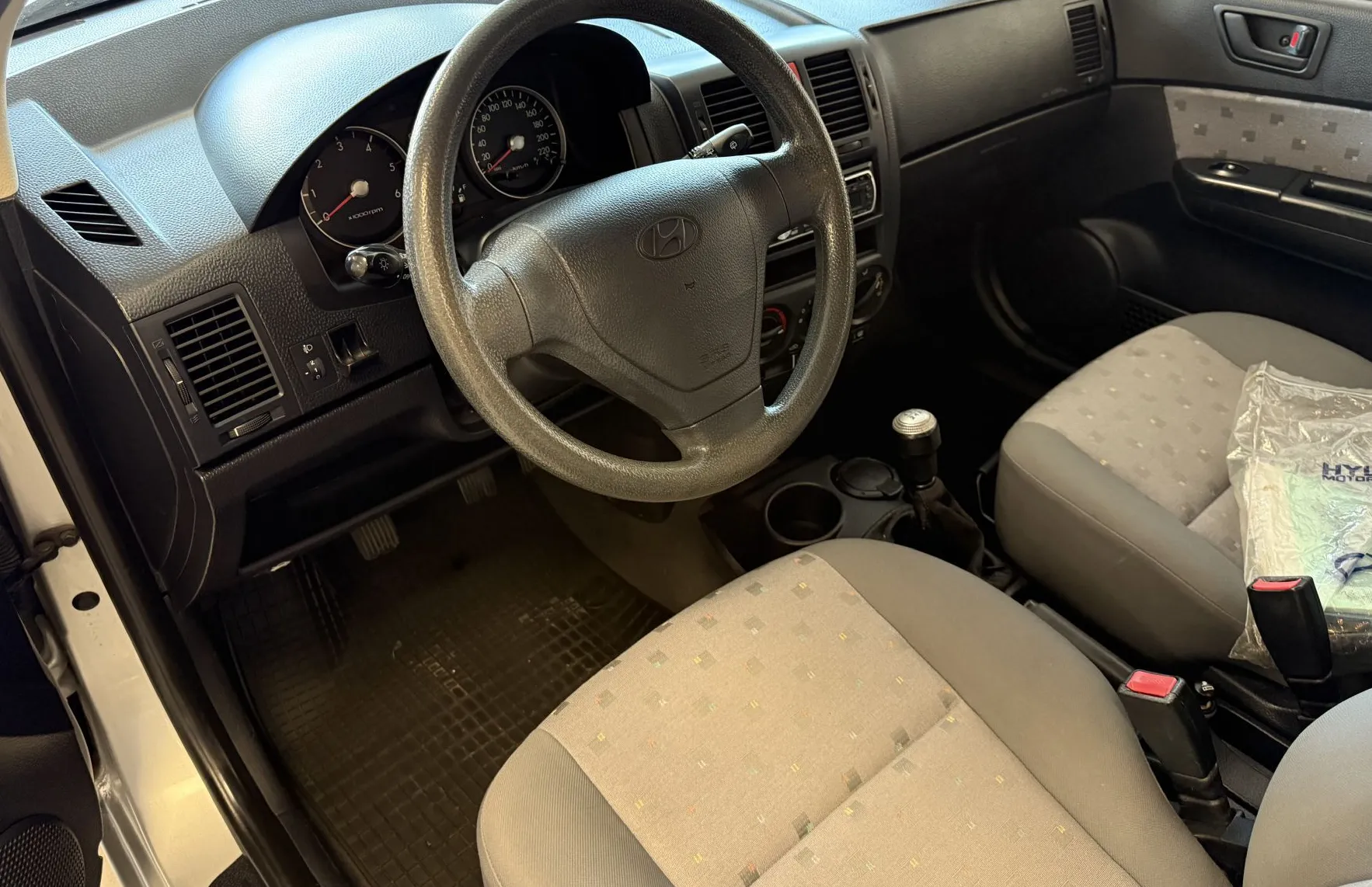Zunanja slika - Hyundai Getz - 1.5 CRDI -KLIMA-5V- - 7