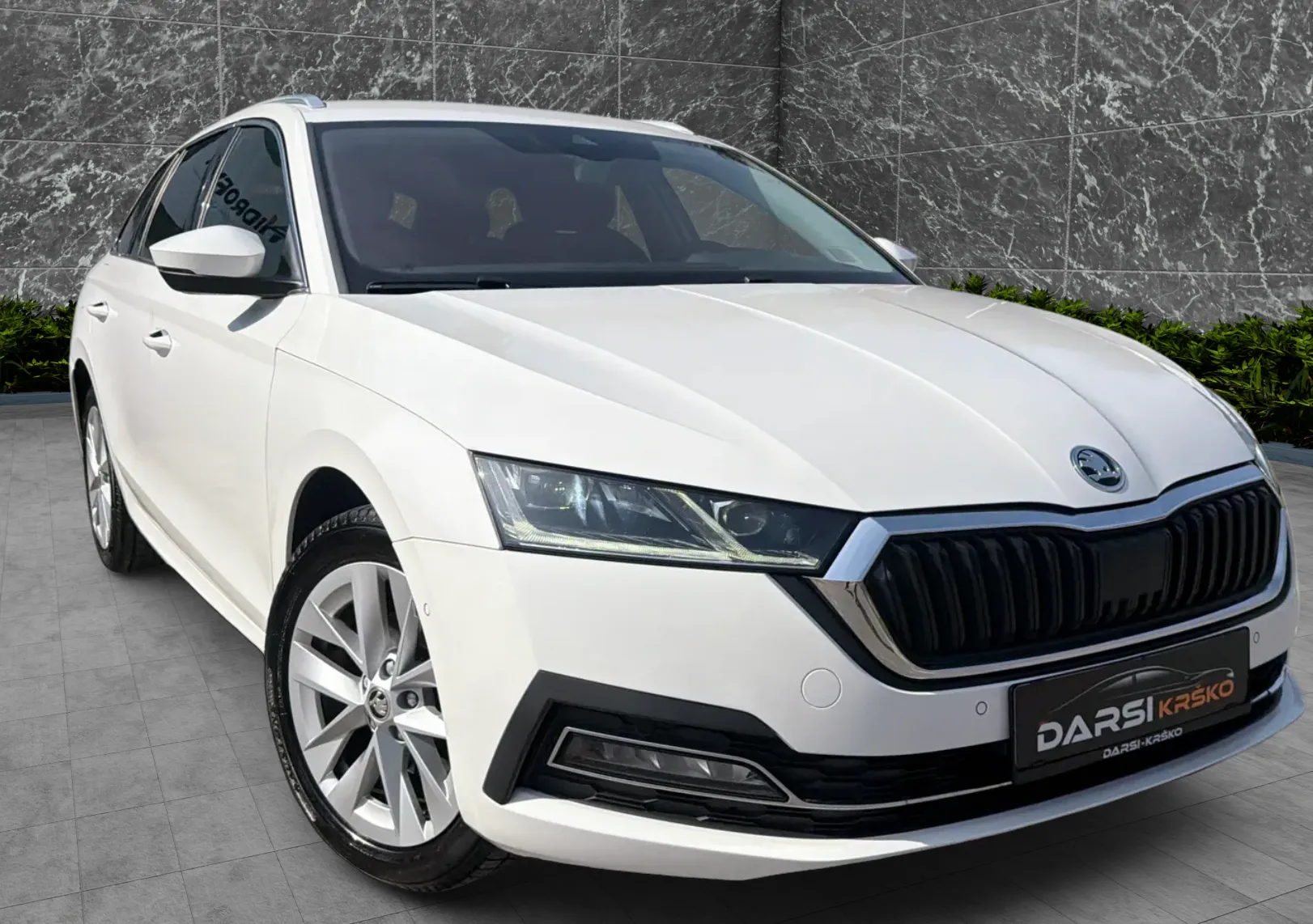 Zunanja slika - Škoda Octavia - 2.0TDI Style DSG 150PS MATRIX ACC PRIKLOP ALU17 - 10
