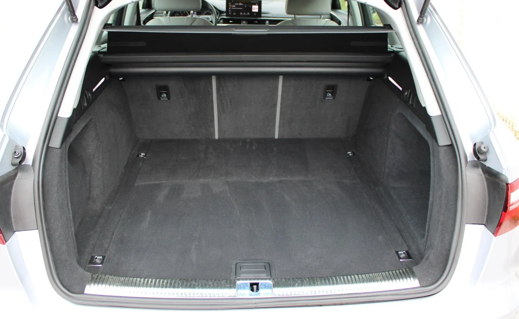 Zunanja slika - Audi A4 - Avant 35 TDI S tronic_LED_PDC_ALU - 14