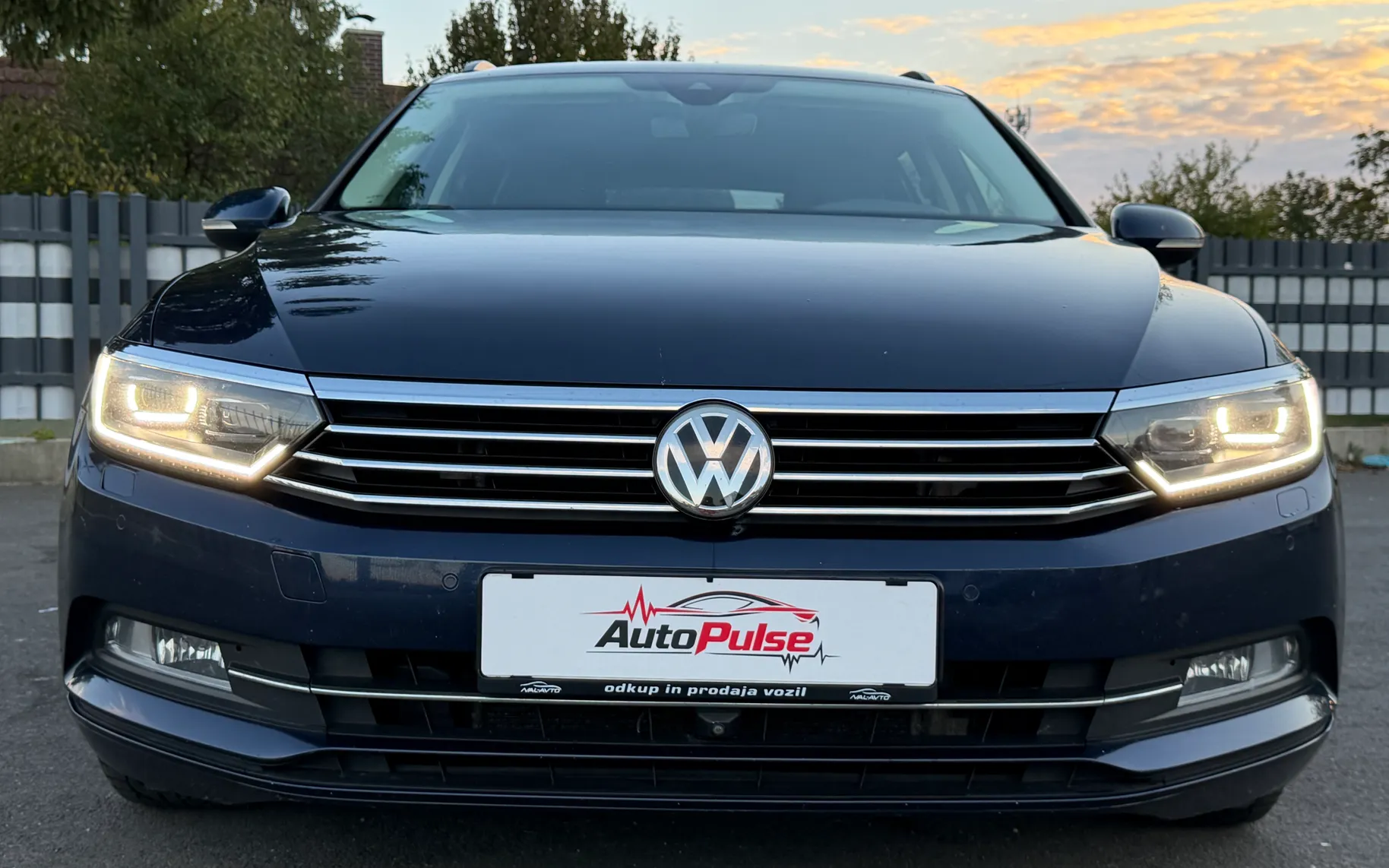 Zunanja slika - Volkswagen Passat - Variant 2,0 TDI BMT Highline DSG - 2