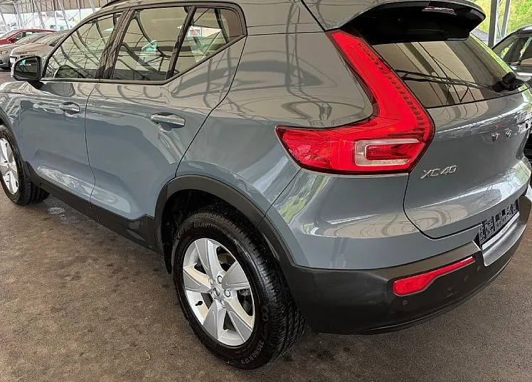 Zunanja slika - Volvo XC40 - T3 AUT Momentum - 6