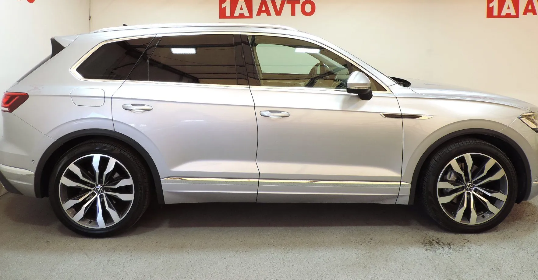 Zunanja slika - VW Touareg - 4motion V6 TDI BMT  Tiptronic ACC-360KAMERE-ZRAČNO - 4