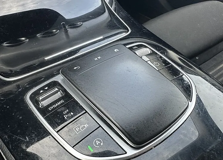 Zunanja slika - Mercedes-Benz E-Razred - E 220 d - ODLIČNO OHRANJEN - 10