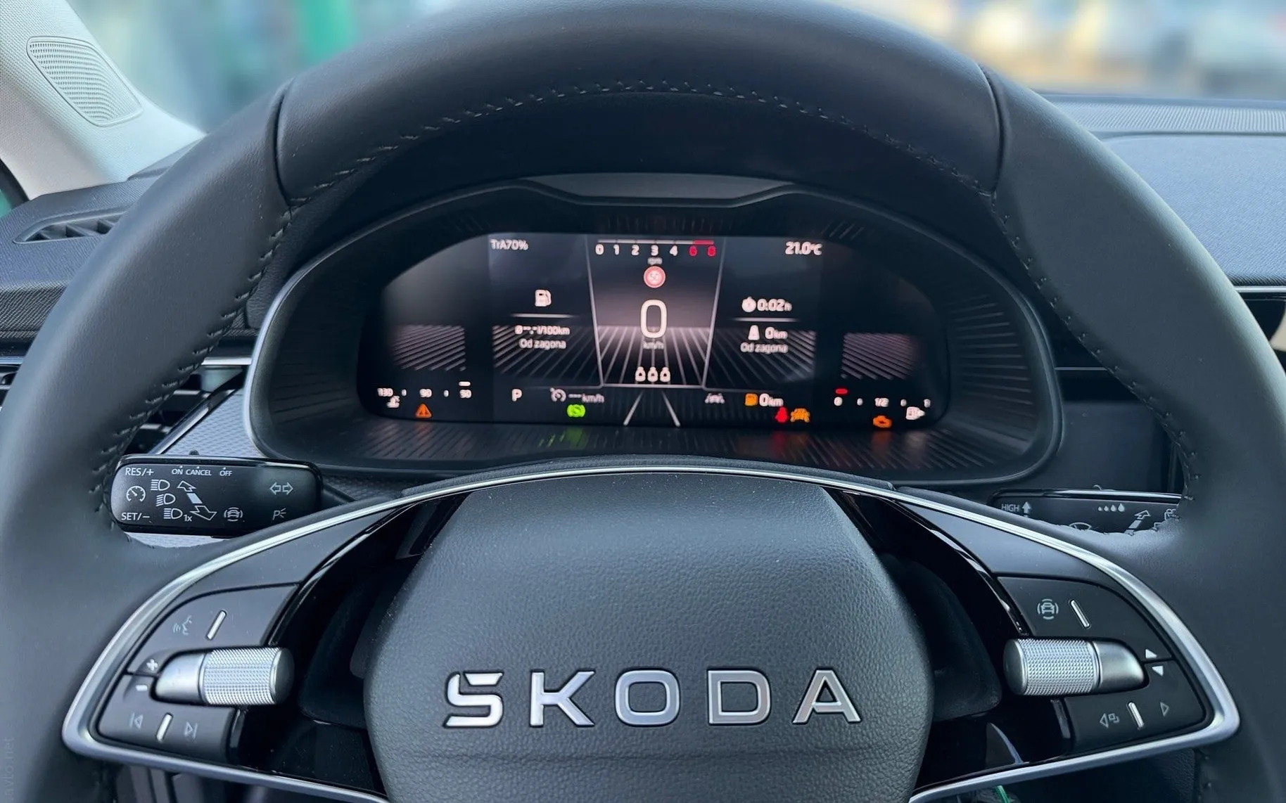 Notranja slika - Škoda Kamiq - 1.0 TSI Easy DSG - 8