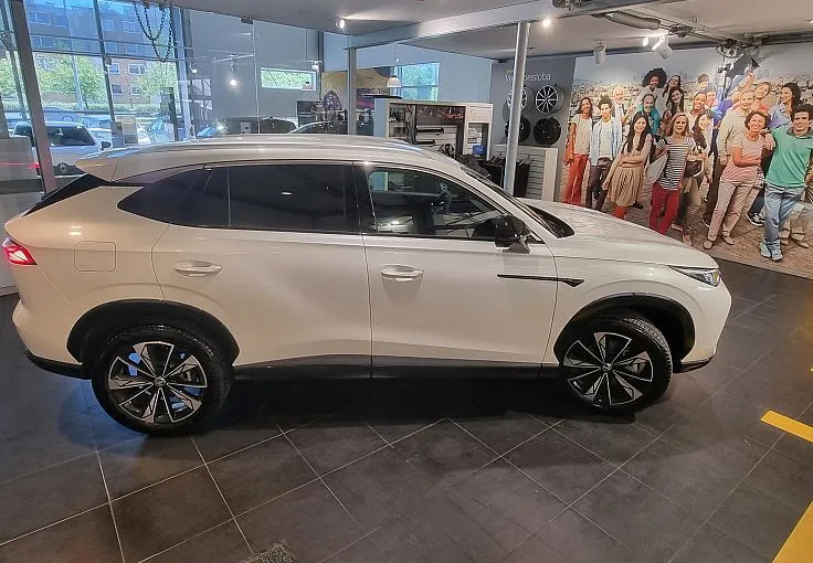 Zunanja slika - MG MG HS - HS Luxury 1.5T-GDI Avt+7 let tovarniške garancije - 5