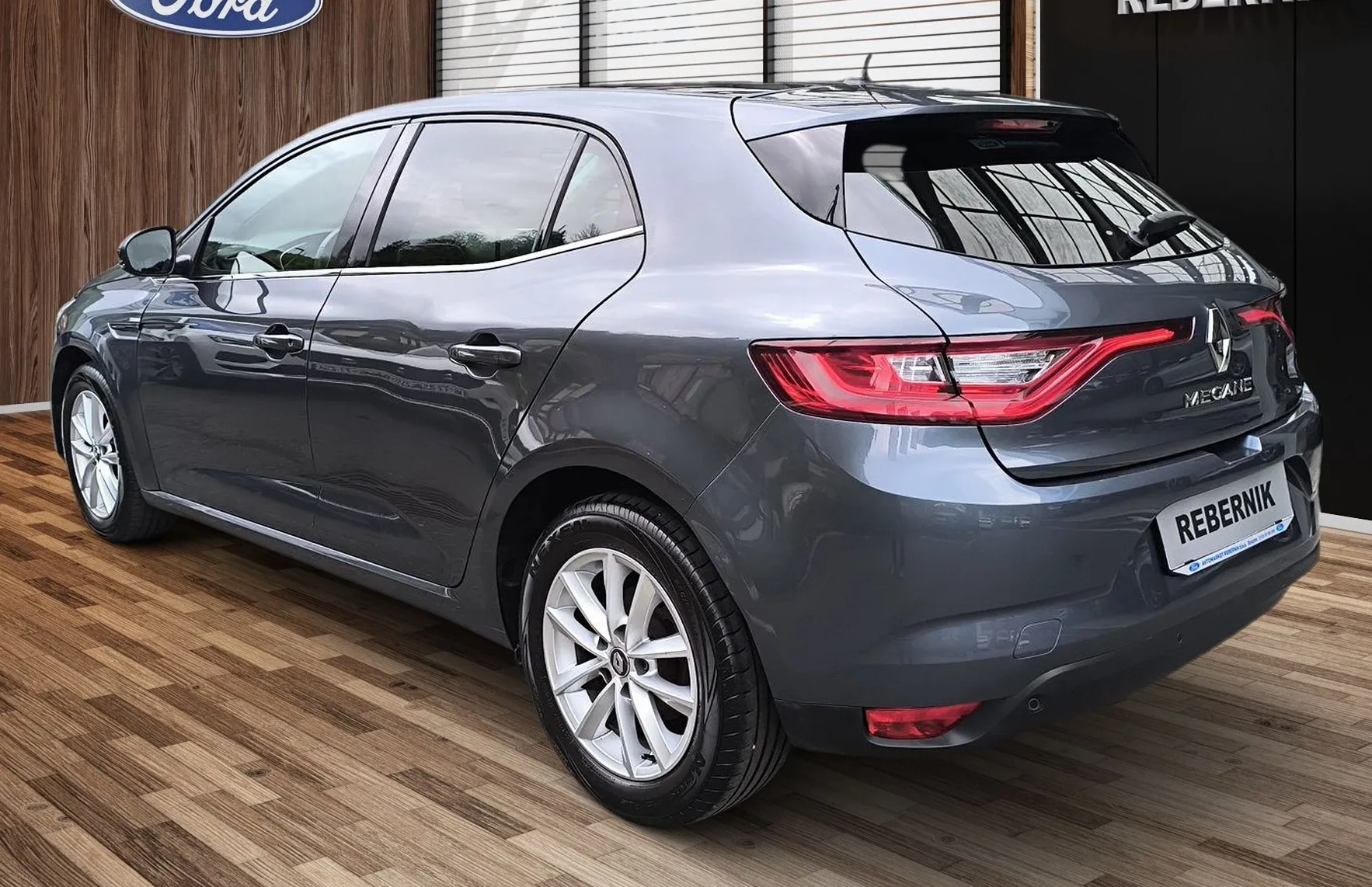 Zunanja slika - Renault Mégane - Megane Berline TCe 100 SLO POREKLO - 1.LASTNIK - 5