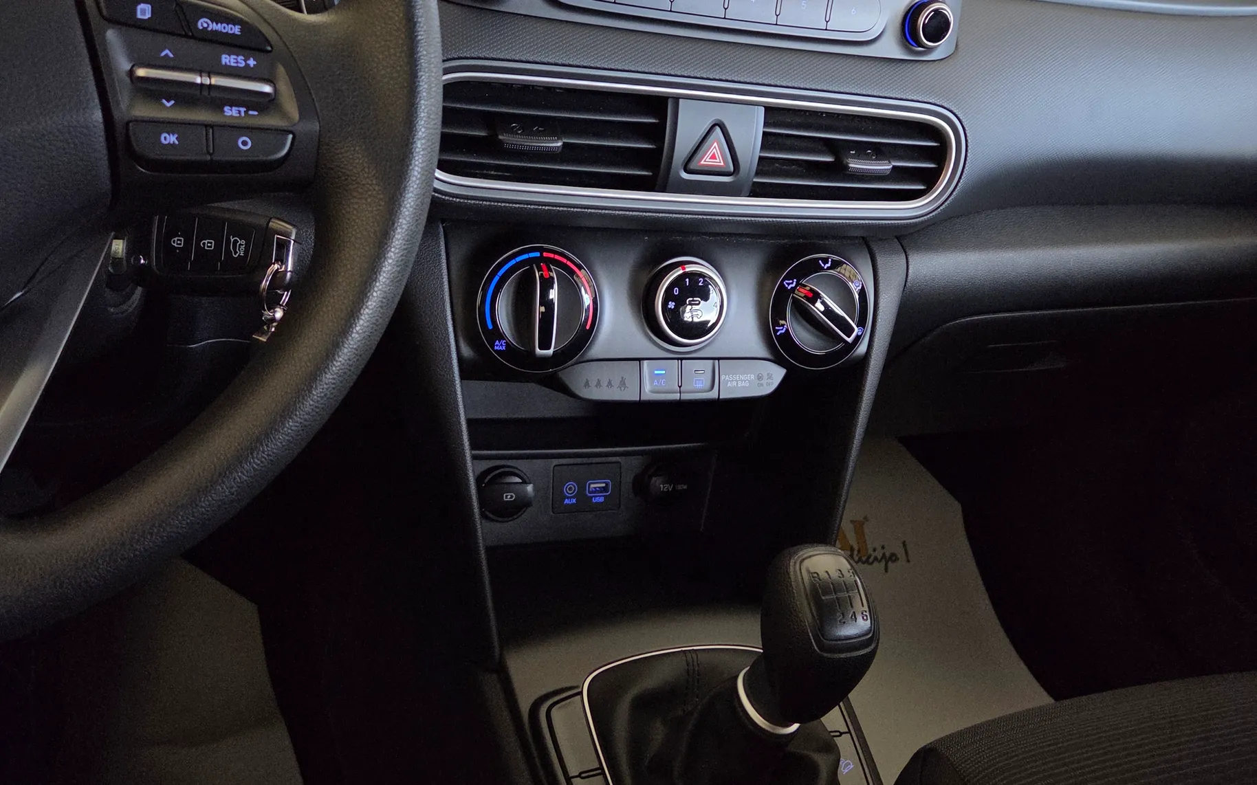 Zunanja slika - Hyundai Kona - 1.0 T-GDI 120 Trend 1.LASTNIK SLO.POREKLO - 18