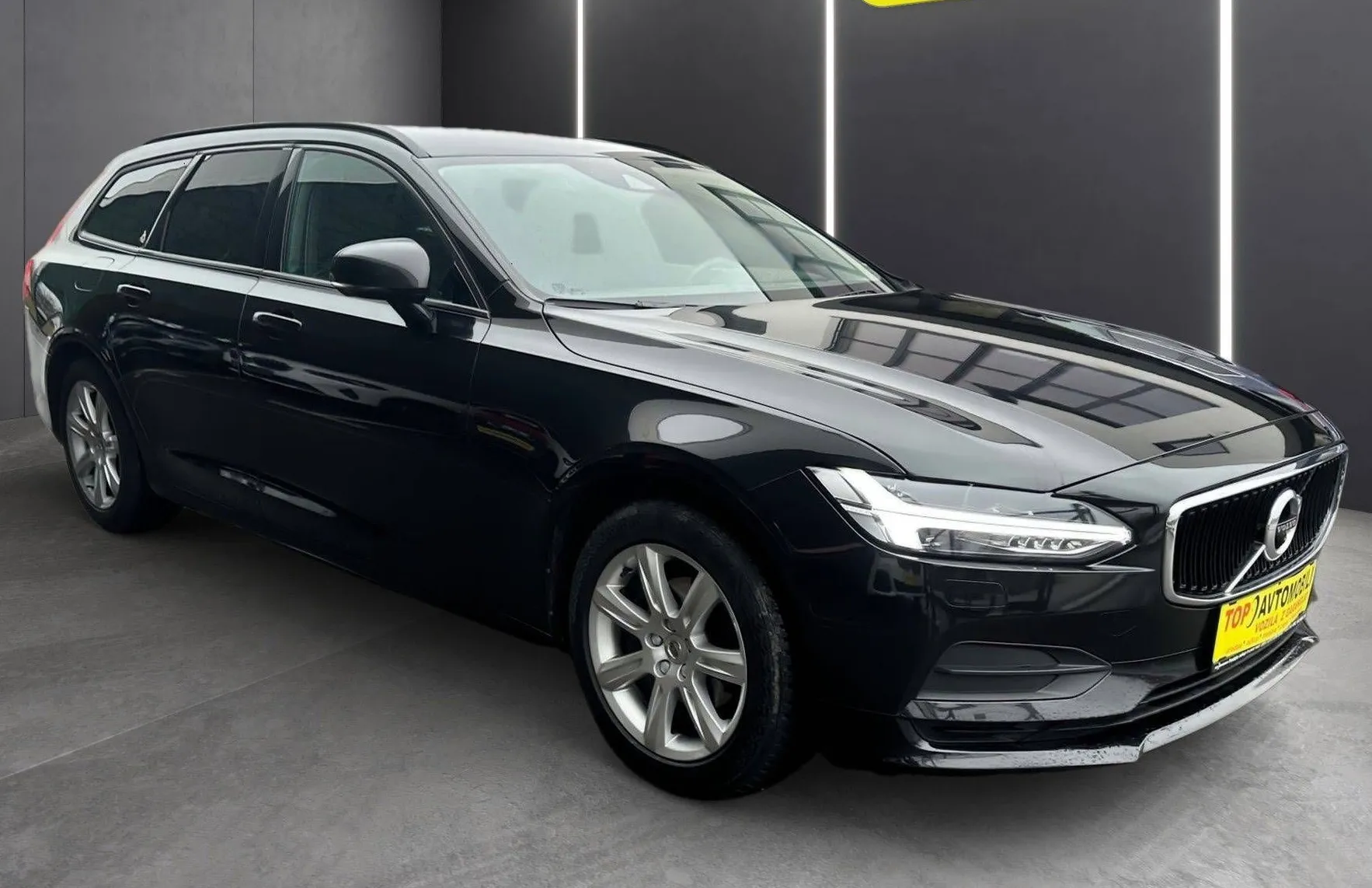 Zunanja slika - Volvo V90 - D3 FUL LED NAVI ACC GR.VOLANA IN SEDEŽEV KLJUKA .. - 10