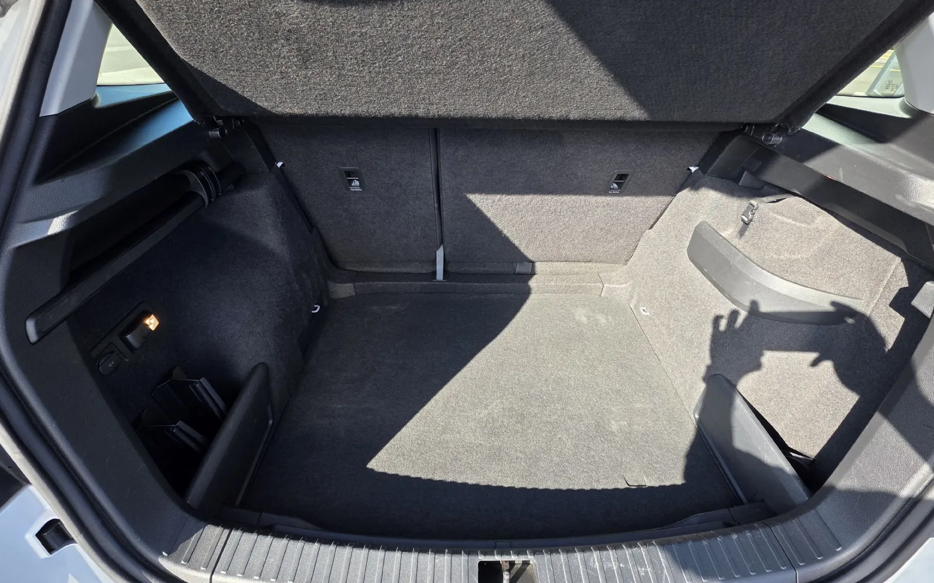 Zunanja slika - Škoda Karoq - 1.6 TDI Style.FULL LED.NAVI.HITRI KREDIT - 13