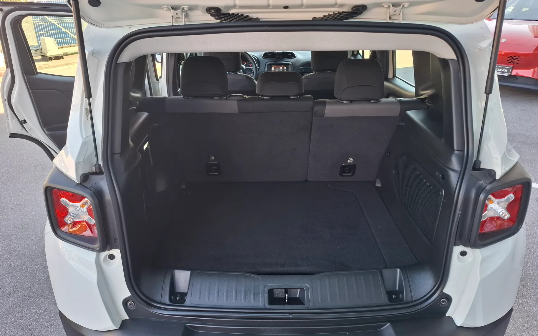 Zunanja slika - Jeep Renegade - 4xe eAWD 1.3 PHEV Limited Avtomatik - TOP OPREMA - 16
