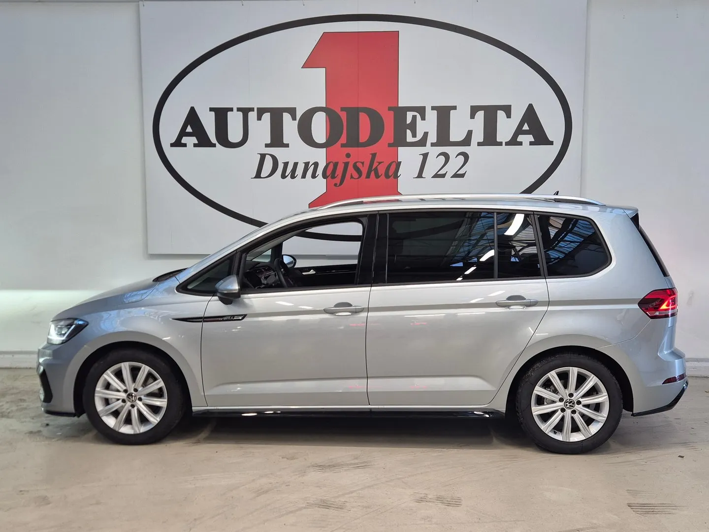 Zunanja slika - Volkswagen Touran - R-Line Edition 1.5 TSI DSG - 3
