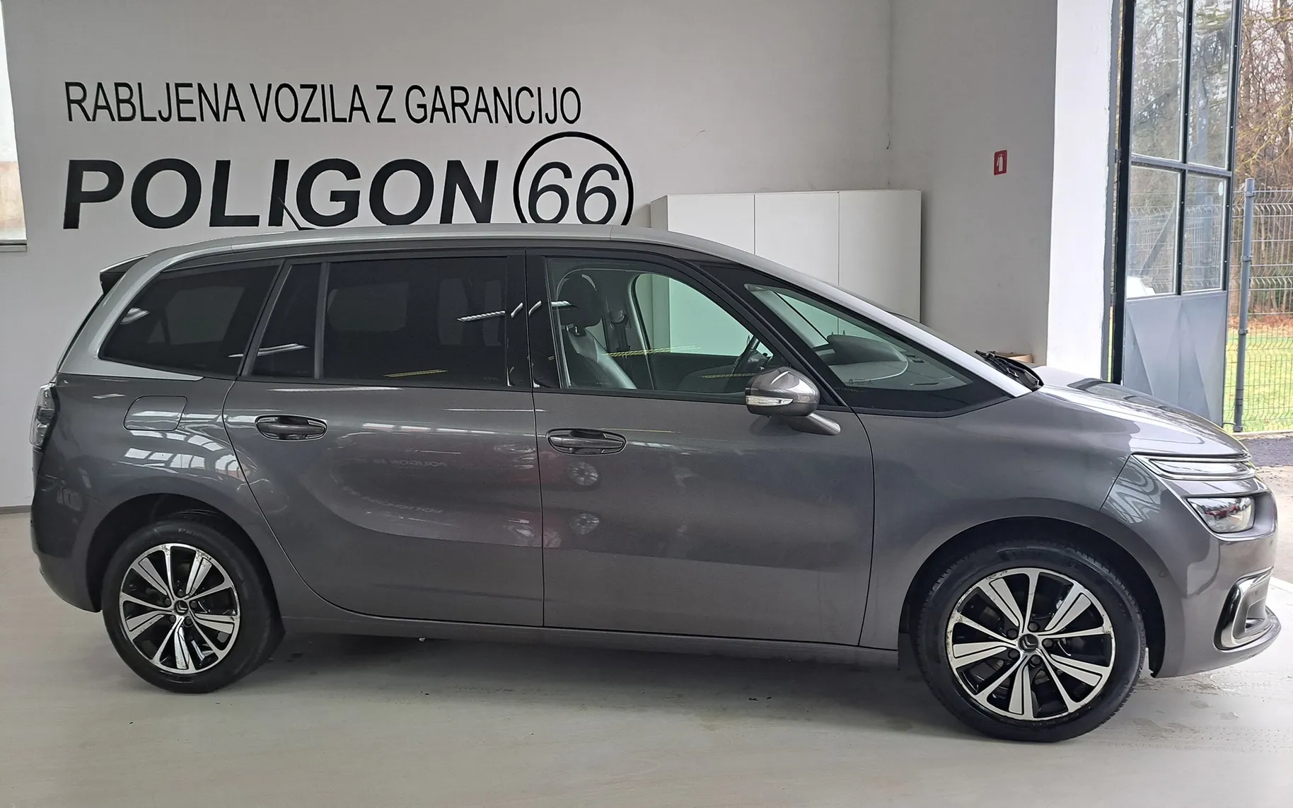 Zunanja slika - Citroën C4 - Grand Spacetourer BlueHDi-7 SEDEŽEV-KAMERA-1 LASTNIK-GARANCIJA-SHINE - 2
