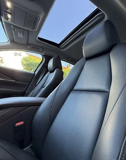 Zunanja slika - Mazda CX-30 - e-Skyactiv X186 Takumi SUNR BLOP - VSA OPREMA - 11