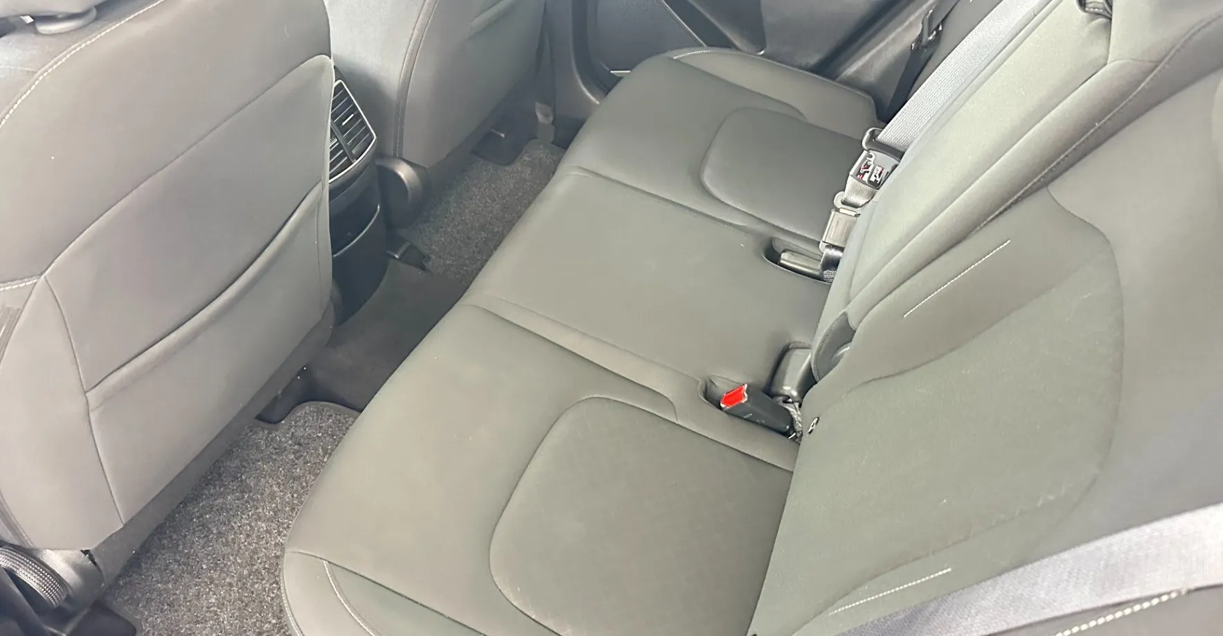 Zunanja slika - KIA Sportage - 1.6 CRDI MHEV 2WD.KAMERA.LED.2023.NAVI - 16