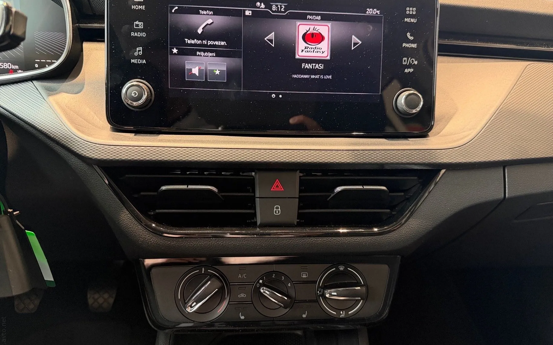 Notranja slika - Škoda Kamiq - 1.0 TSI Easy... - 9