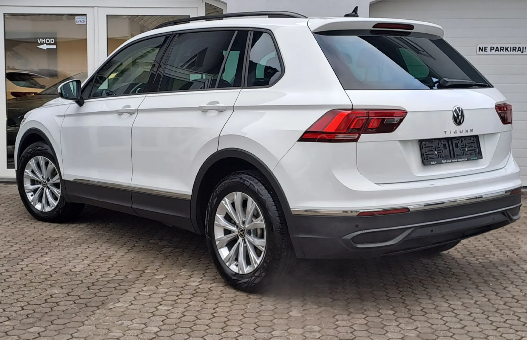 Zunanja slika - Volkswagen Tiguan - 2.0 TDI BMT Life DSG - 3