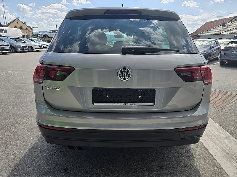 Zunanja slika - Volkswagen Tiguan - 2.0 TDI Comfortline 110kW DSG - 6
