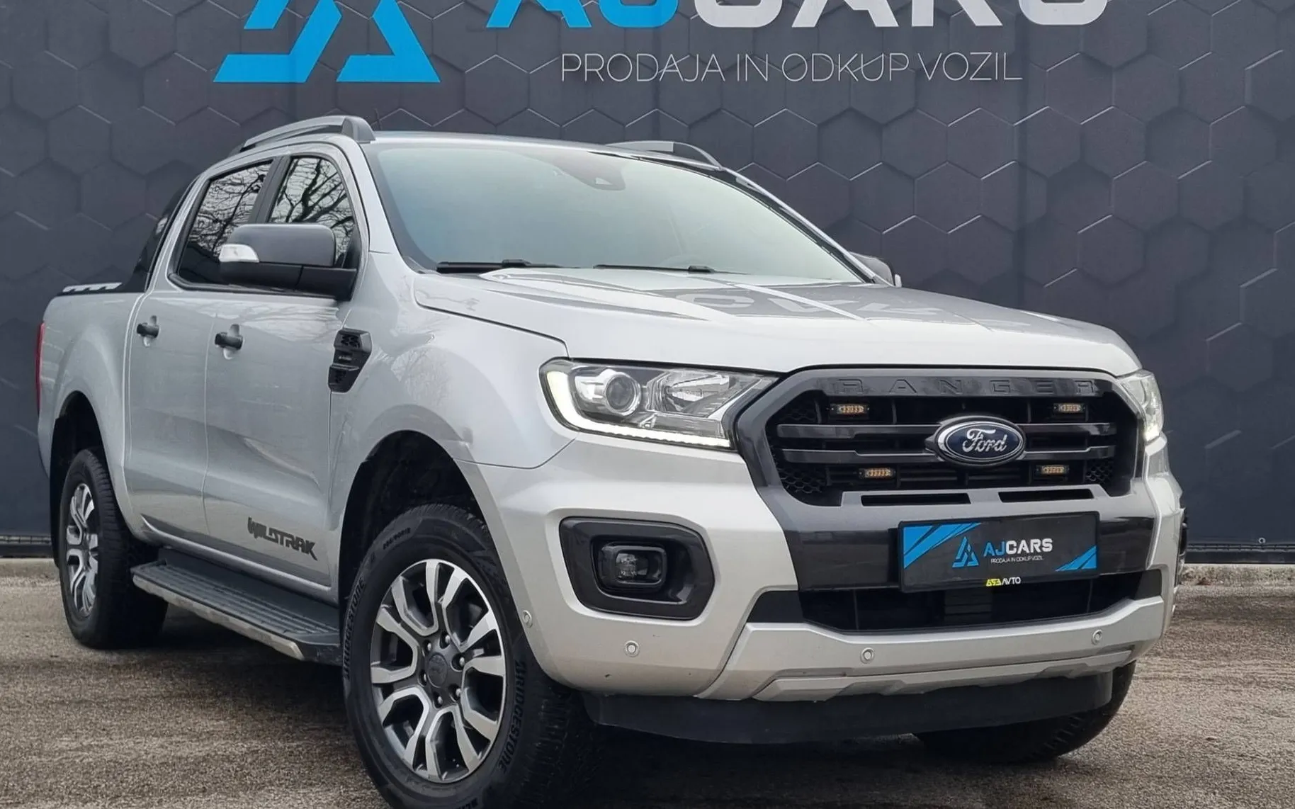 Zunanja slika - Ford Ranger - 2.0-TDCi-Wildtrack-Slo-Avt.-Kamera+Kljuka... - 3