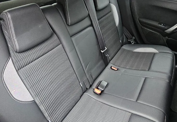 Zunanja slika - Peugeot 2008 - 1.6 BlueHDI 99ks °2.UPORABNIK° °SAMO 99.200 km° - 10