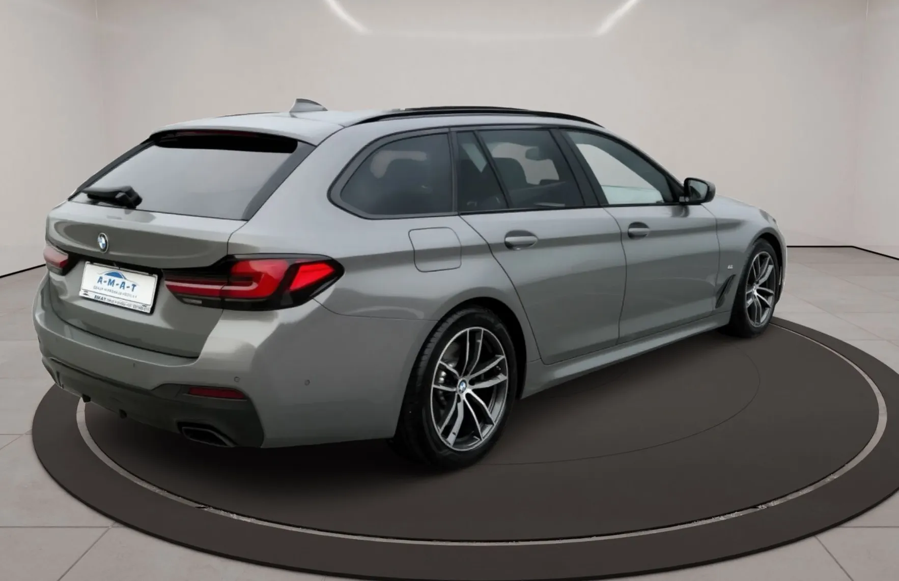 Zunanja slika - BMW Serija 5 - Touring: 530d M Sport Pano Vl. kljuka Laser - 4