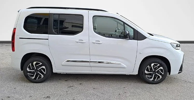 Zunanja slika - Toyota Proace - City Verso MC 1.2P 110 Family - 6